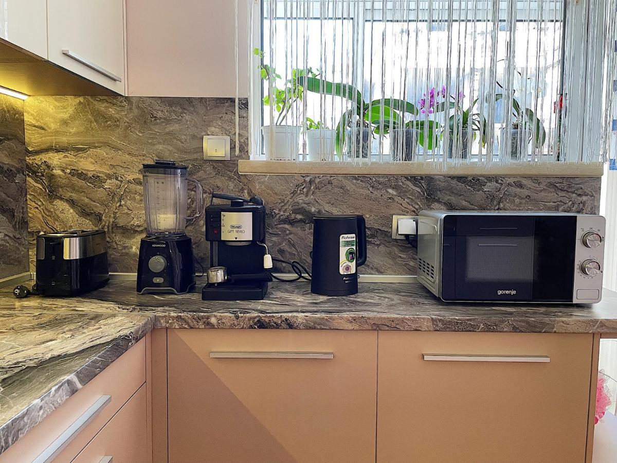 Spacious And Bright Maisonette Varna Center 외부 사진