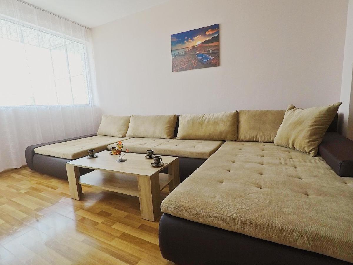 Spacious And Bright Maisonette Varna Center 외부 사진