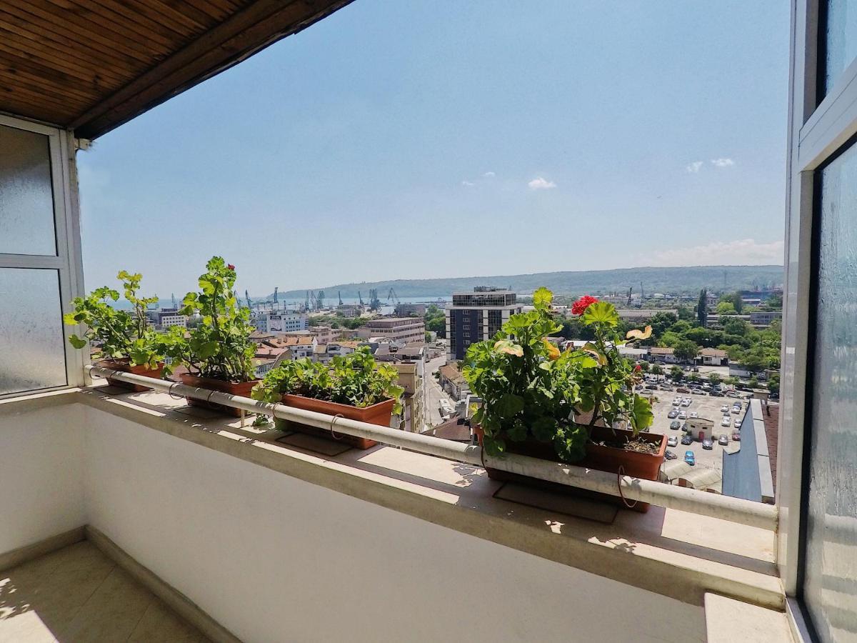 Spacious And Bright Maisonette Varna Center 외부 사진