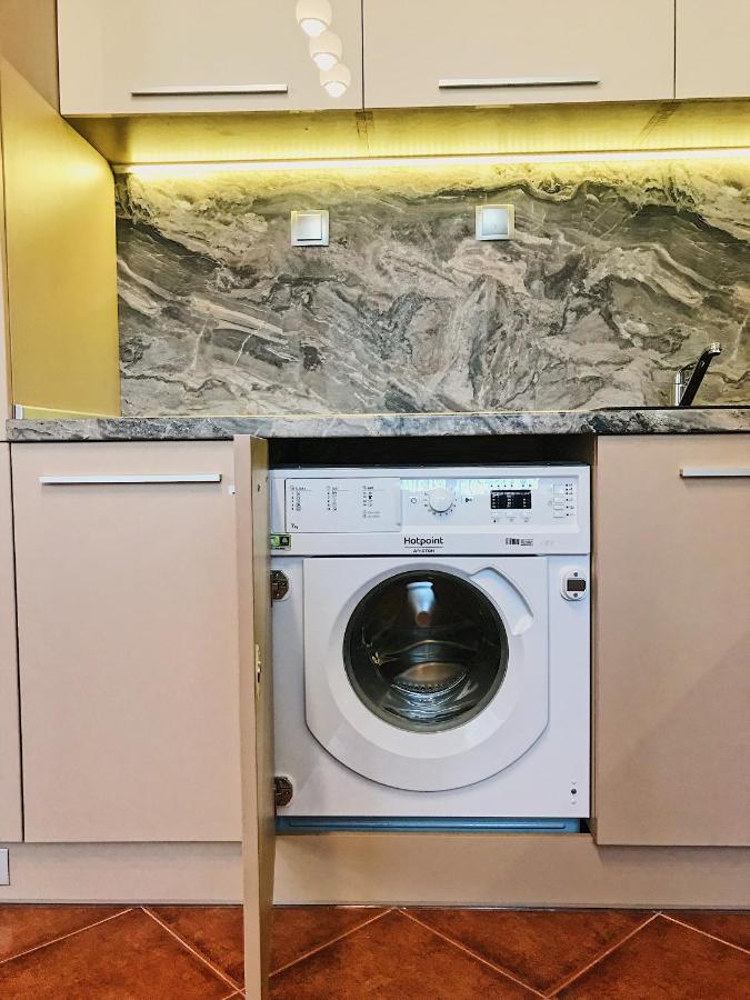 Spacious And Bright Maisonette Varna Center 외부 사진