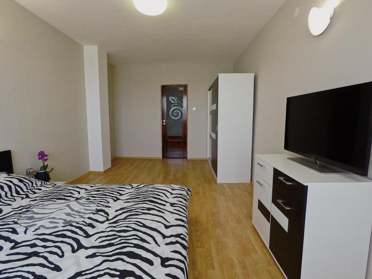 Spacious And Bright Maisonette Varna Center 외부 사진