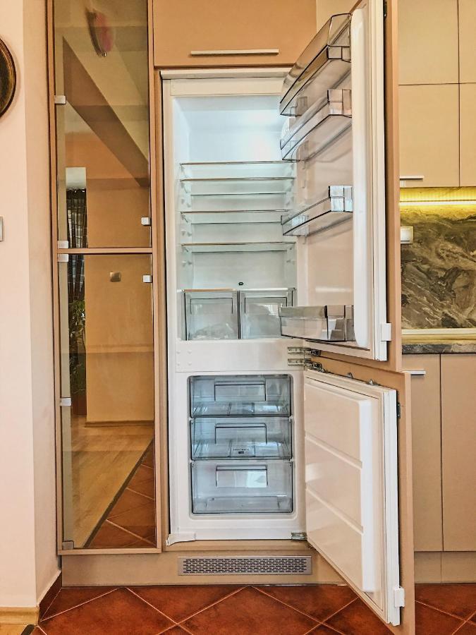 Spacious And Bright Maisonette Varna Center 외부 사진